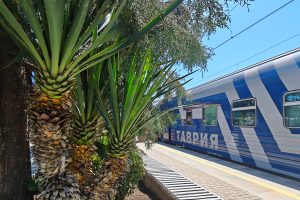 Билеты на поезд Таврия в Крым